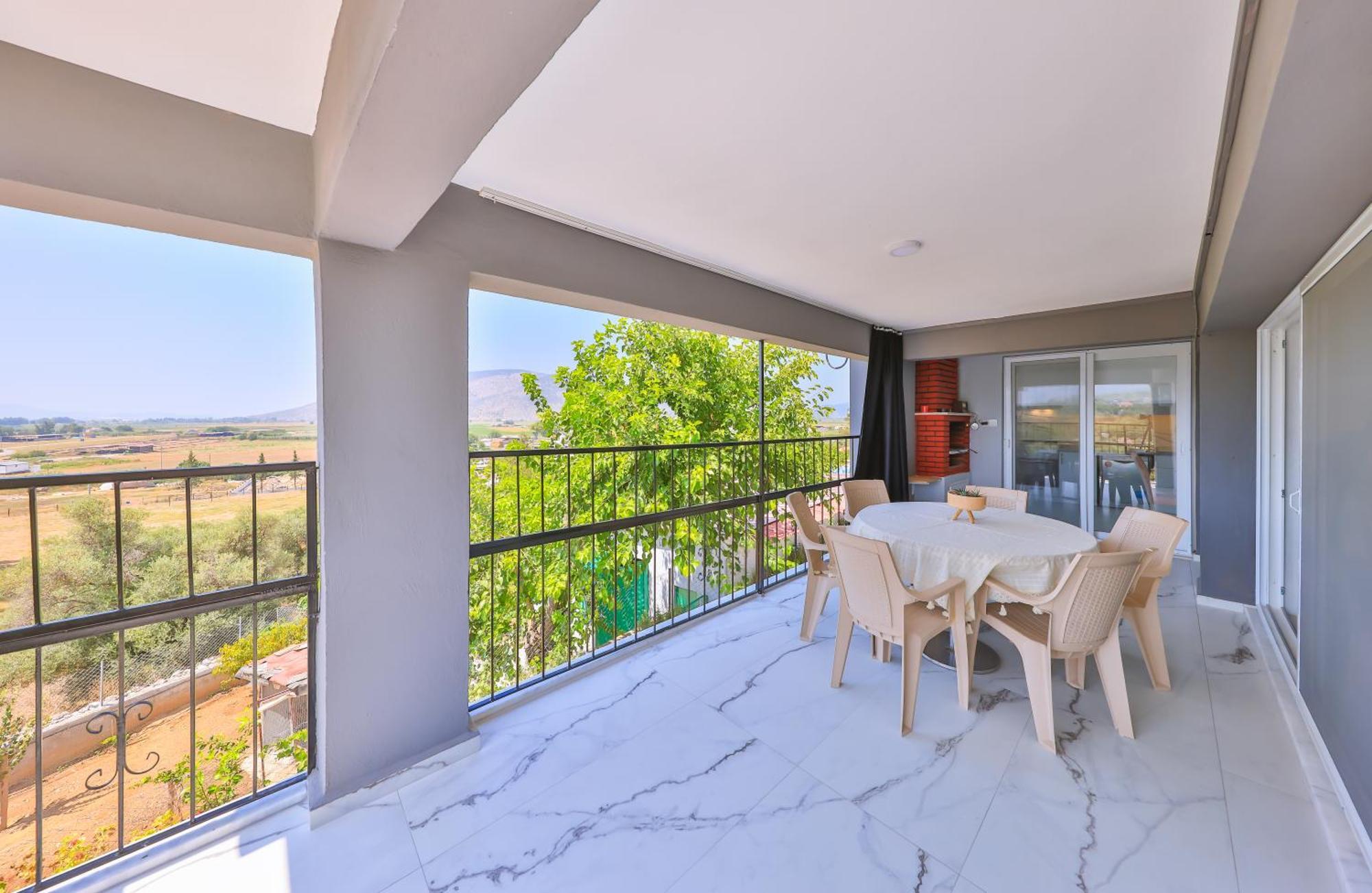 Agach Aparts-Savran Milas Exterior photo